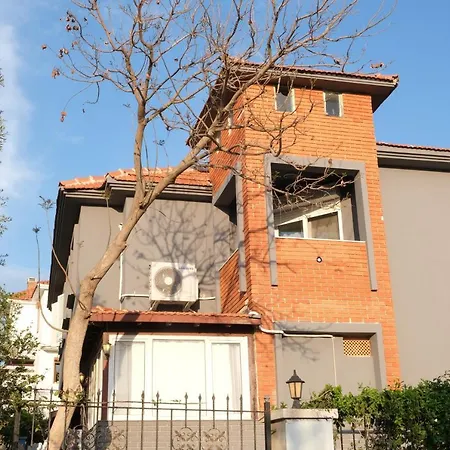 Catina Alacati Nyaraló *
