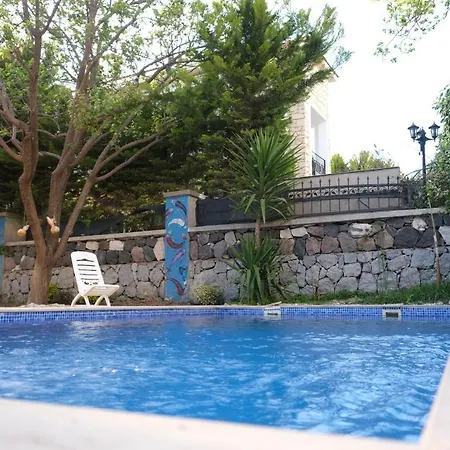 Catina Alacati 펜션 Çeşme